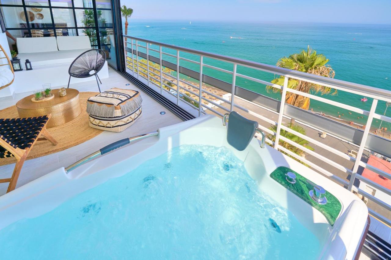 Savanna Beach. Amazing Apartment With Jacuzzi Torremolinos Ngoại thất bức ảnh